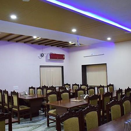 Hotel Amar Palace Abu Road Bagian luar foto