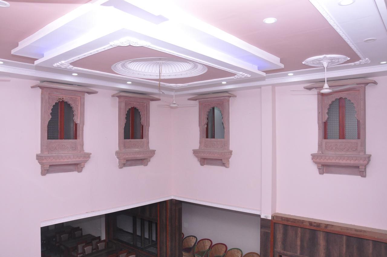 Hotel Amar Palace Abu Road Bagian luar foto